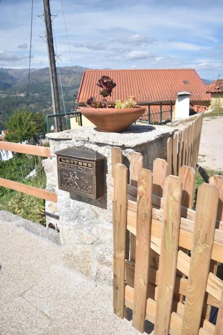 Вилла Casinha Estrela Da Encosta - Geres Виейра-ду-Минью Экстерьер фото